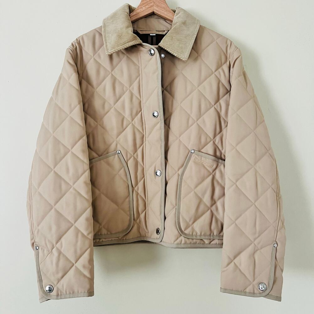 NWOT $1439 BURBERRY Quilted Country Jacket Cropped Long-Sleeve Zip Snap Neutral - Picture 3 of 14